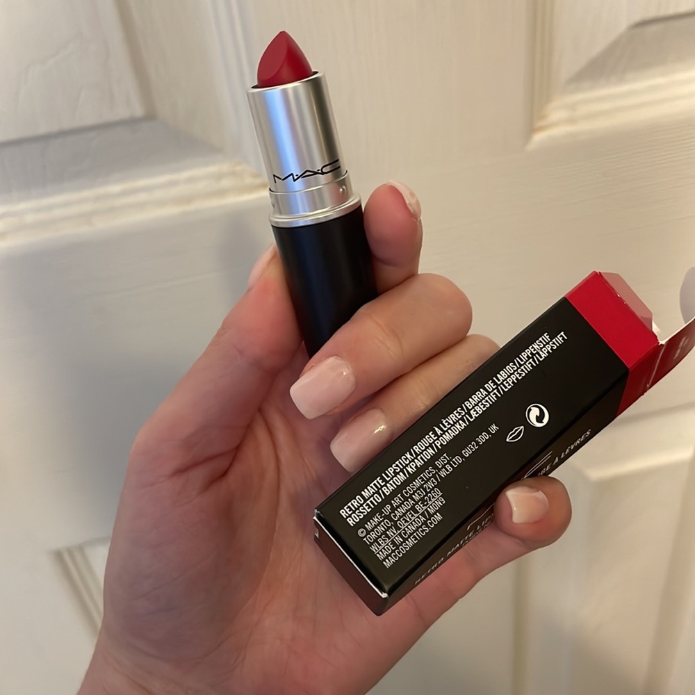 MAC Lipstick